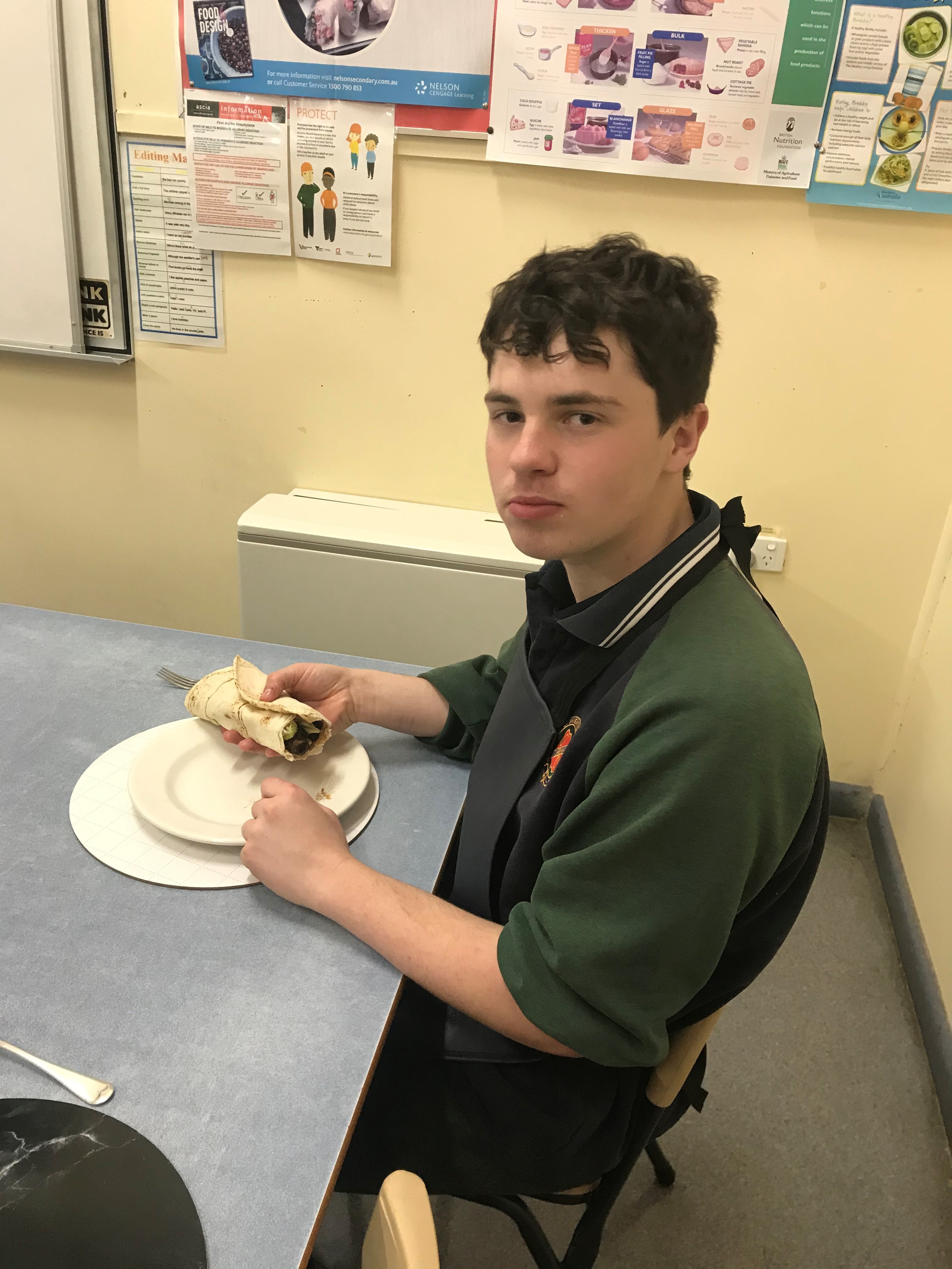 /uploaded_files/media/gallery/1626836178eating 3.jpg